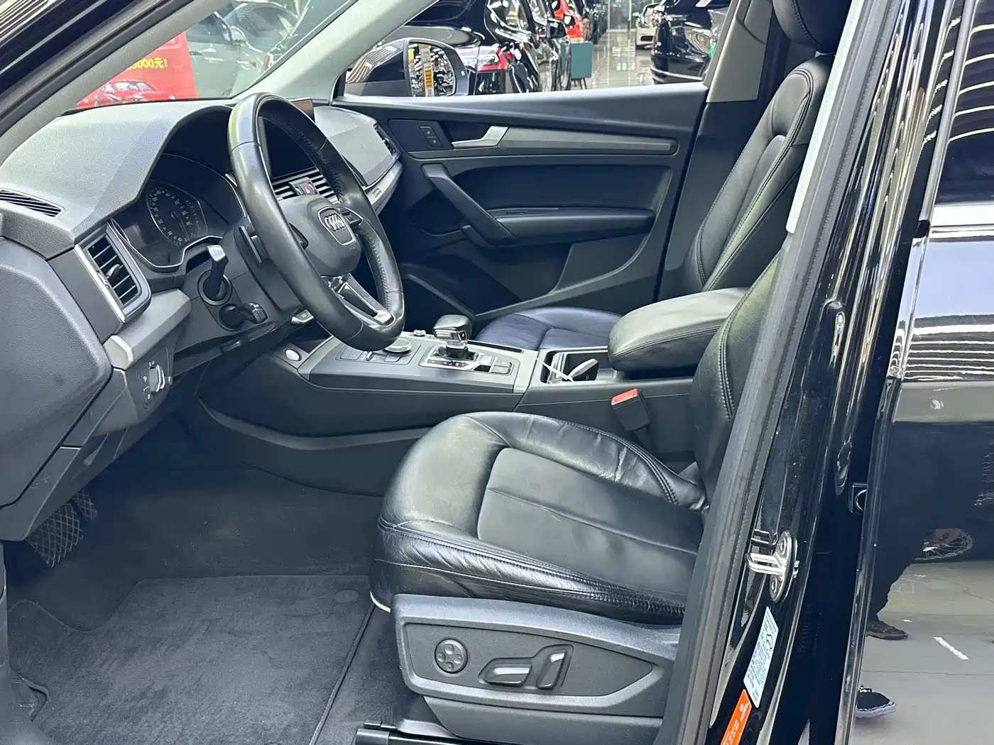 Audi Q5L 2018 2018 40 TFSI Prestige Progressive (China V)