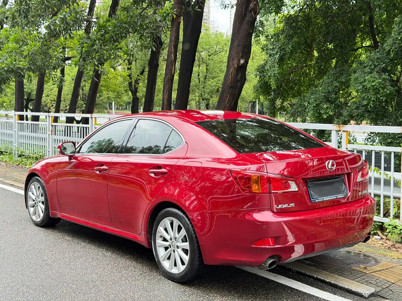 Lexus IS 2010 2009 300