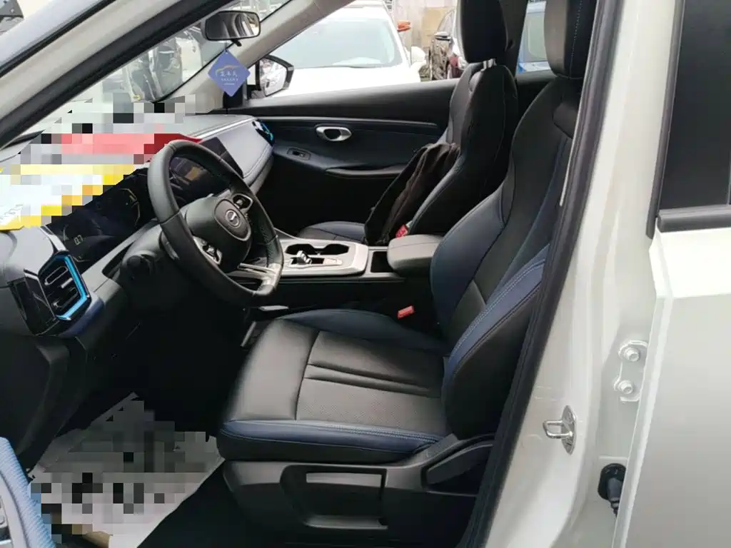 GAC Trumpchi Trumpchi GS3 2025 2025 Model Shadow Speed 270T Power Edition Rapid Advancement