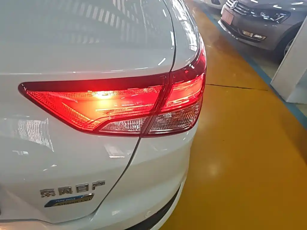 Nissan Bluebird 2019 2019 1.6L CVT Cool Edition China VI
