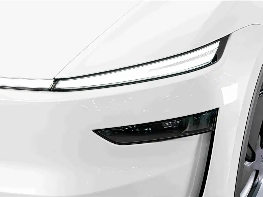 Tesla Model Y 2026 2026 Rear-Wheel Drive