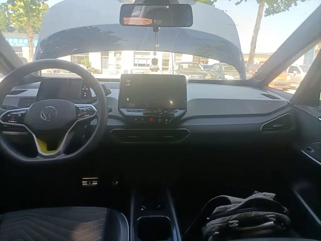 Volkswagen ID.3 2022 2023 Pure Smart Edition