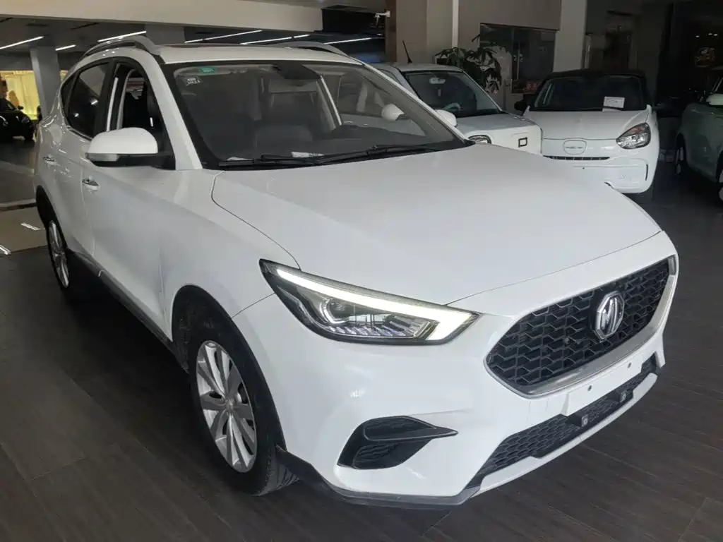 Фото 4 - MG ZS