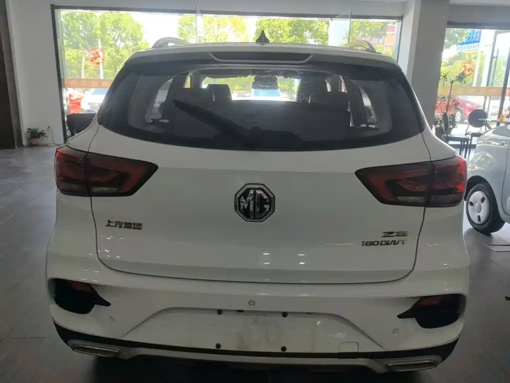 Photo 6 - MG ZS