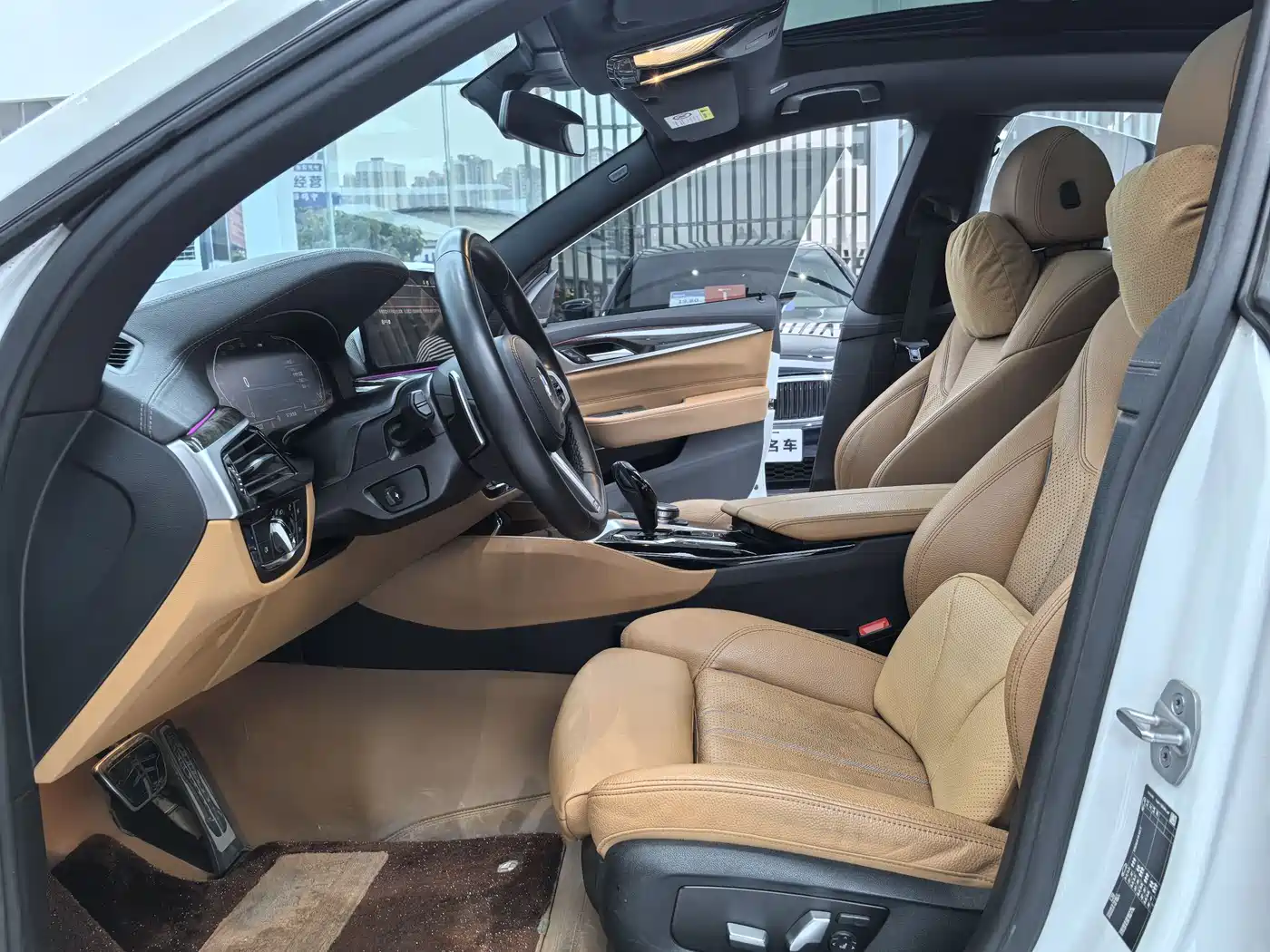 BMW 6 Series GT 2022 Model 630i M Sport Package фото 10