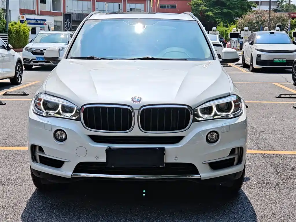 Фото 2 - BMW X5 (Import)
