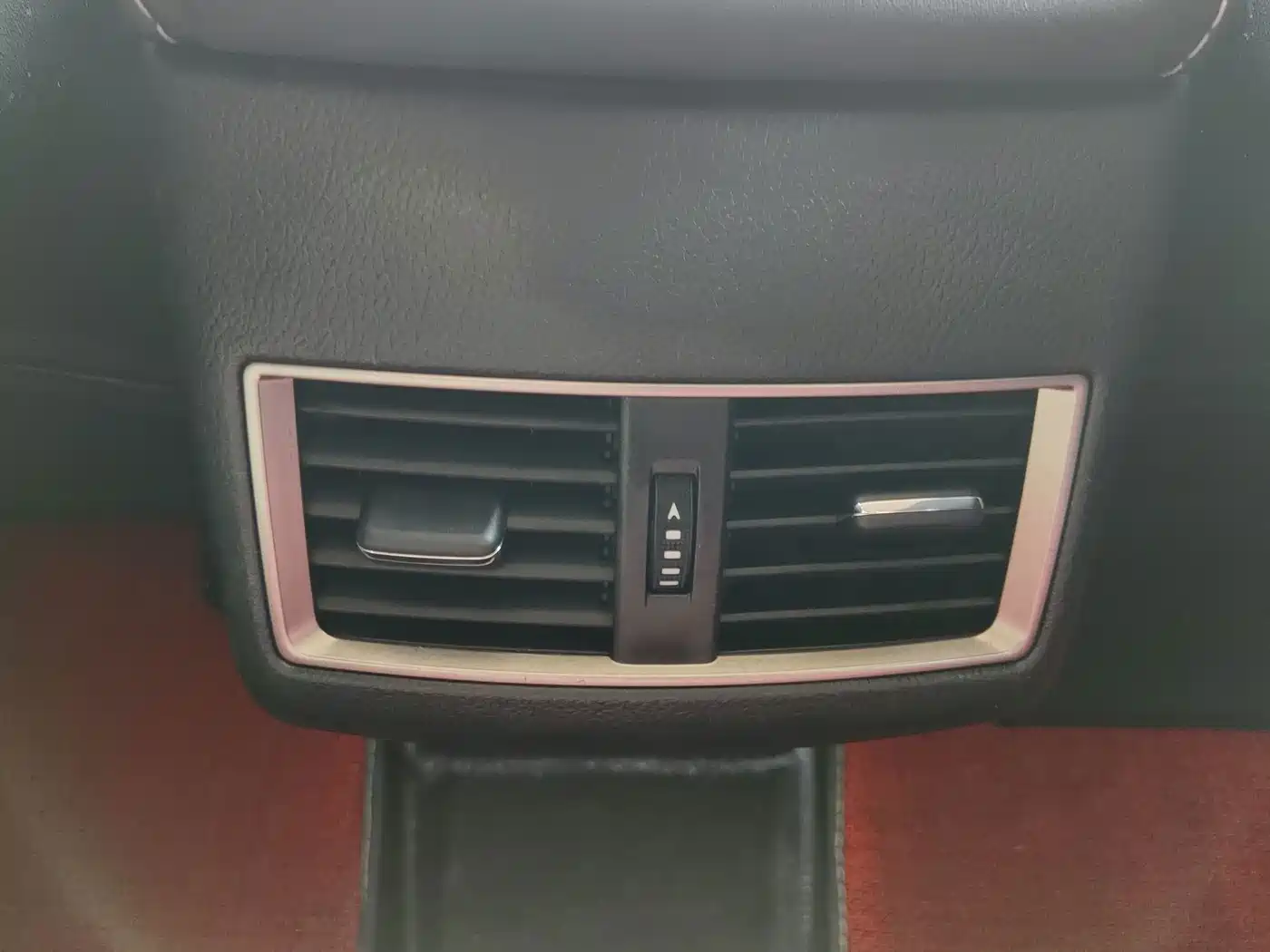 Photo 23 - Lexus NX
