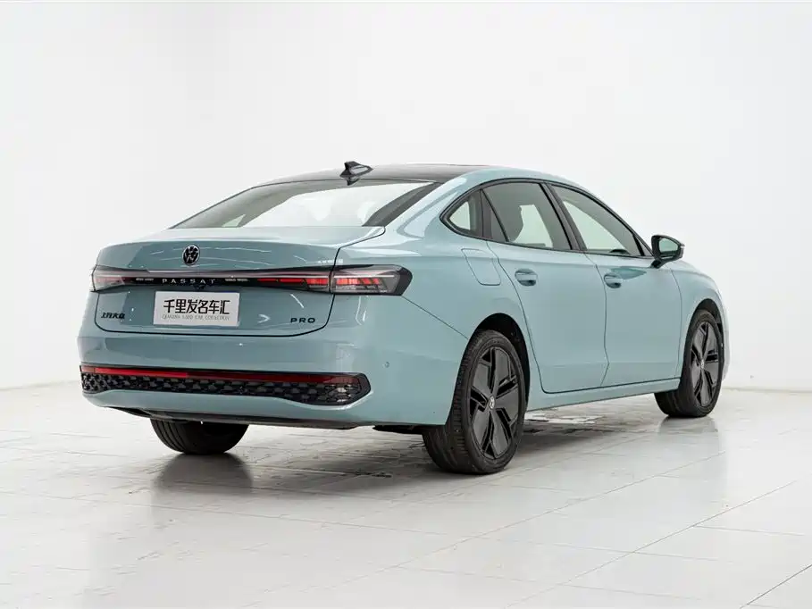 Volkswagen Passat 2025 Model Pro 380TSI Starlight Dragon Premium Edition фото 6