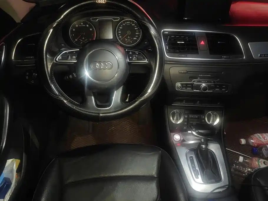 Audi Q3 (Import) 2013 2012 35 TFSI quattro Comfort