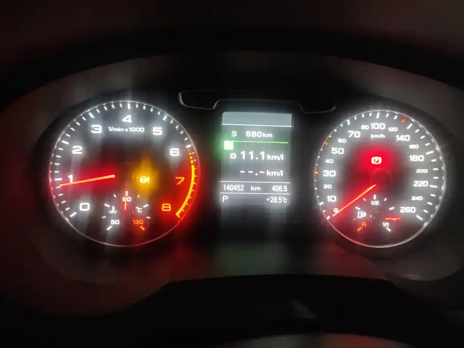 Audi Q3 (Import) 2013 2012 35 TFSI quattro Comfort