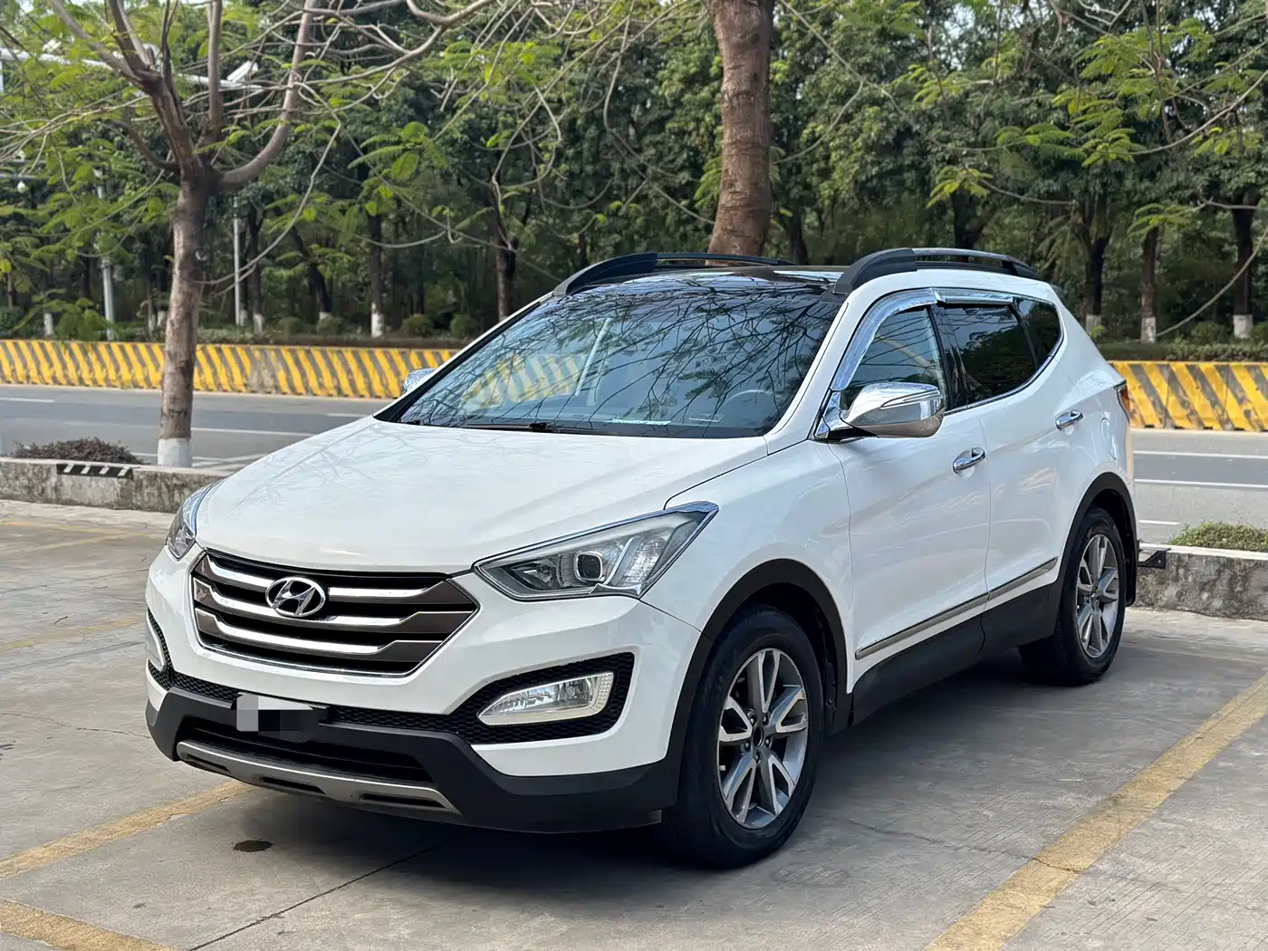 Hyundai Santa Fe (Import) 2013 3.0L 4WD Comfort Navigation 7-seater Euro IV
