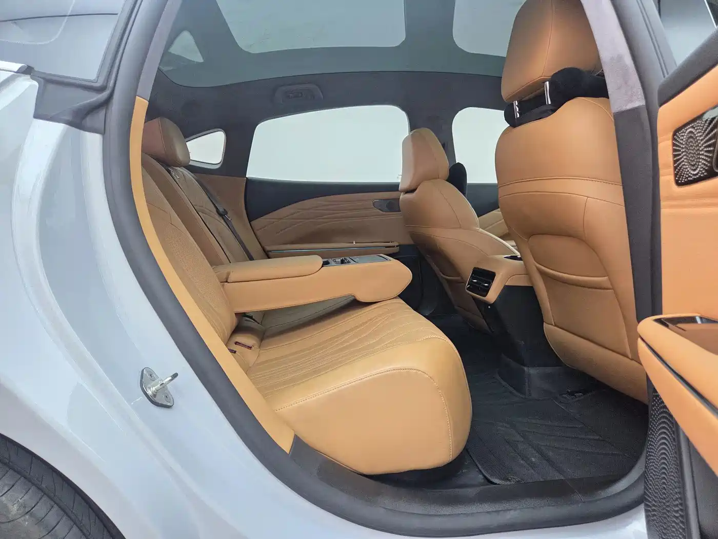 Geely Galaxy Galaxy Xingyao 8 2025 2025 130km EM-P Explorer Edition