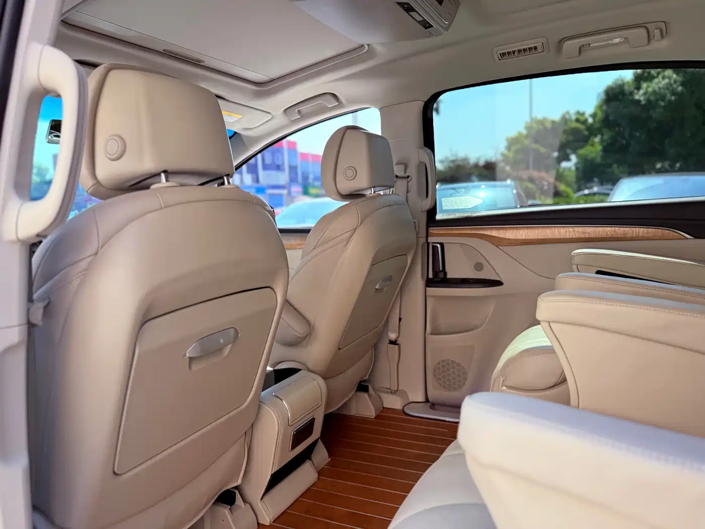 Buick GL8 2017 ES 28T Comfort Type China V фото 11