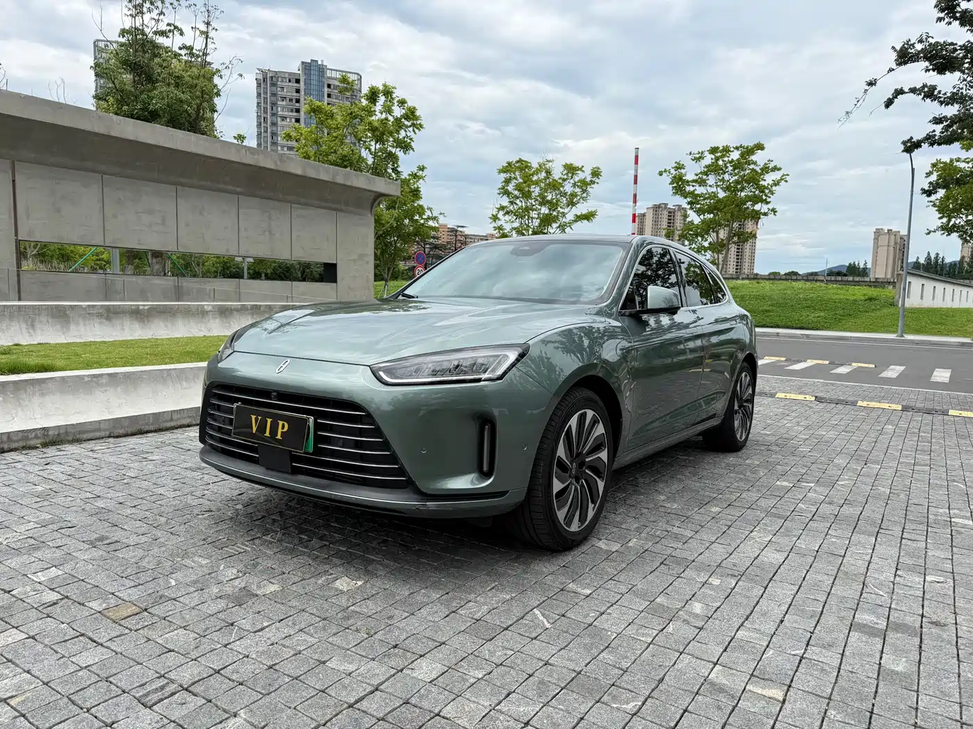 AITO Wenjie AITO M5 2022 Extended Range AWD Flagship