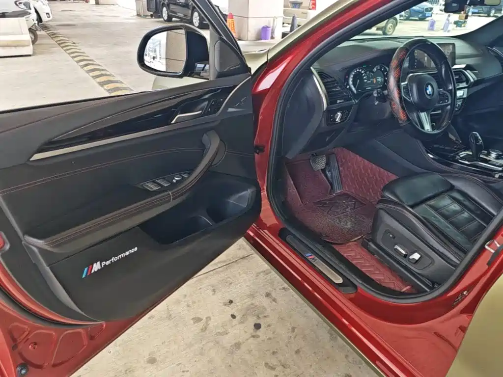 Фото 12 - BMW X4