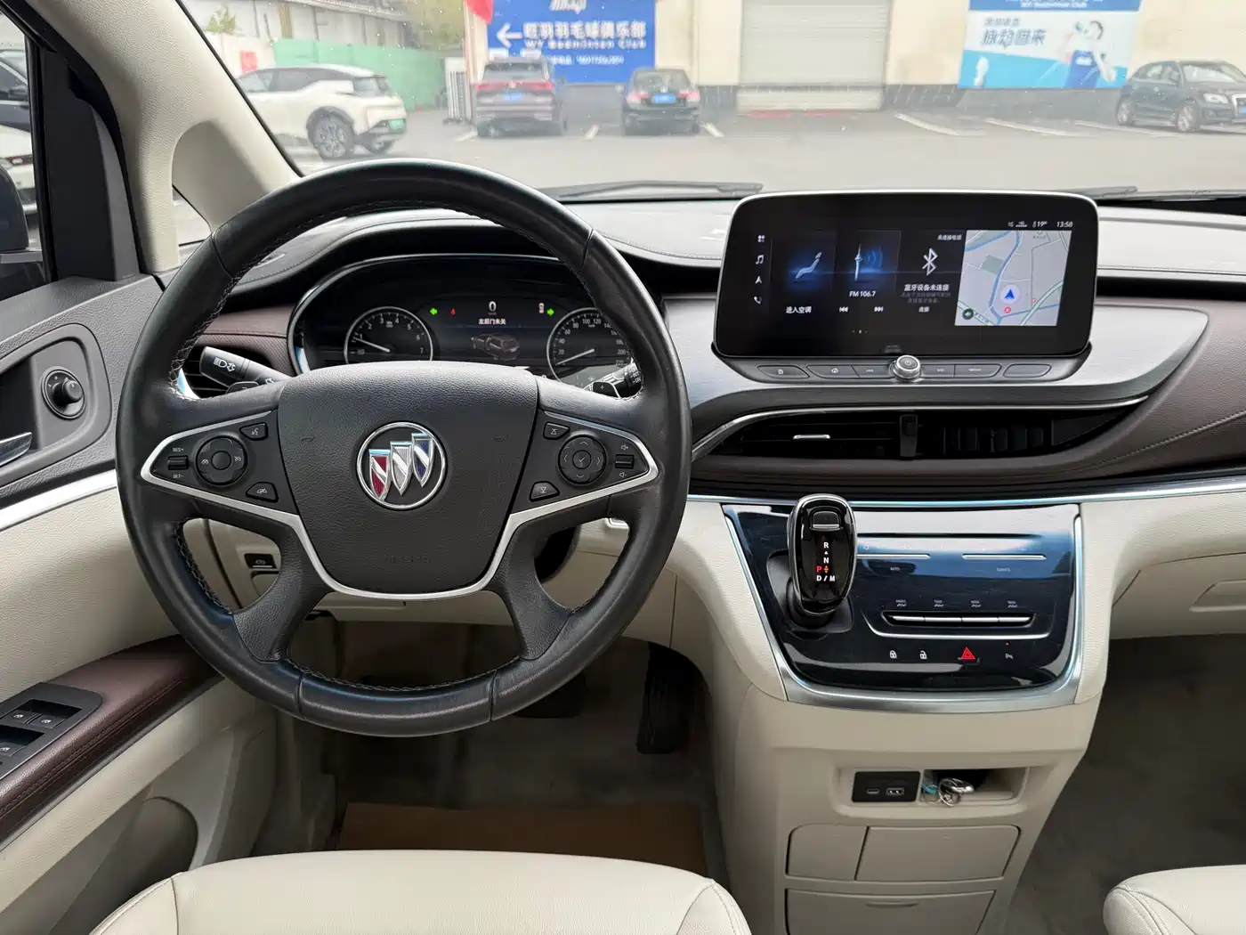 Buick GL8 2021 Land Business Class 652T Luxury фото 7