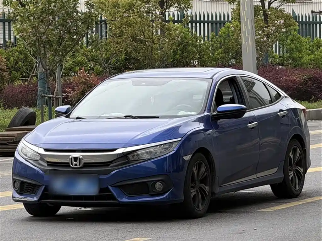 Фото 1 - Honda Civic