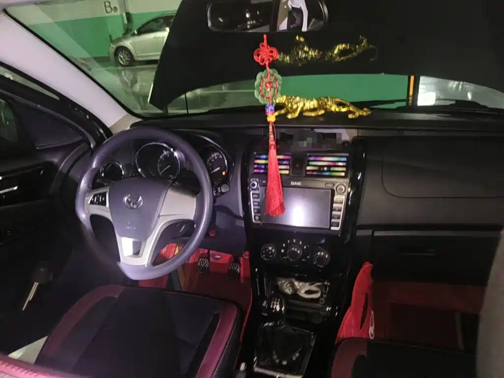 Photo 12 - BAIC Huansu S3
