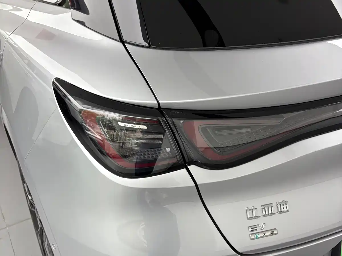 BYD Seal 06GT 2026 2026 MY 240kW