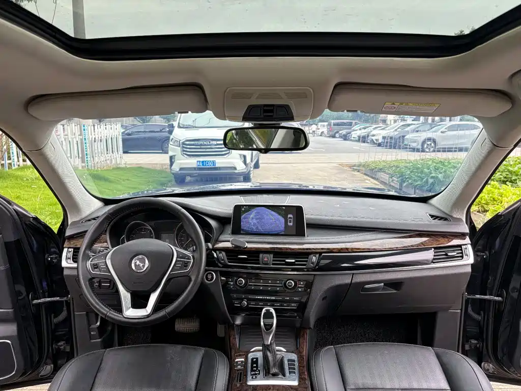 Hanteng Auto Hanteng X7 2017 2018 Model X7S 1.5T Automatic Premium Edition