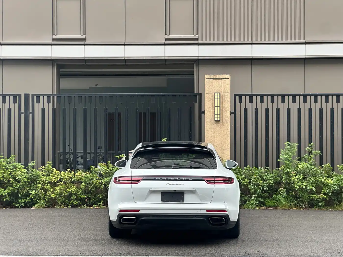 Porsche Panamera 2019 Panamera 4 Sport Turismo 2.9T фото 5
