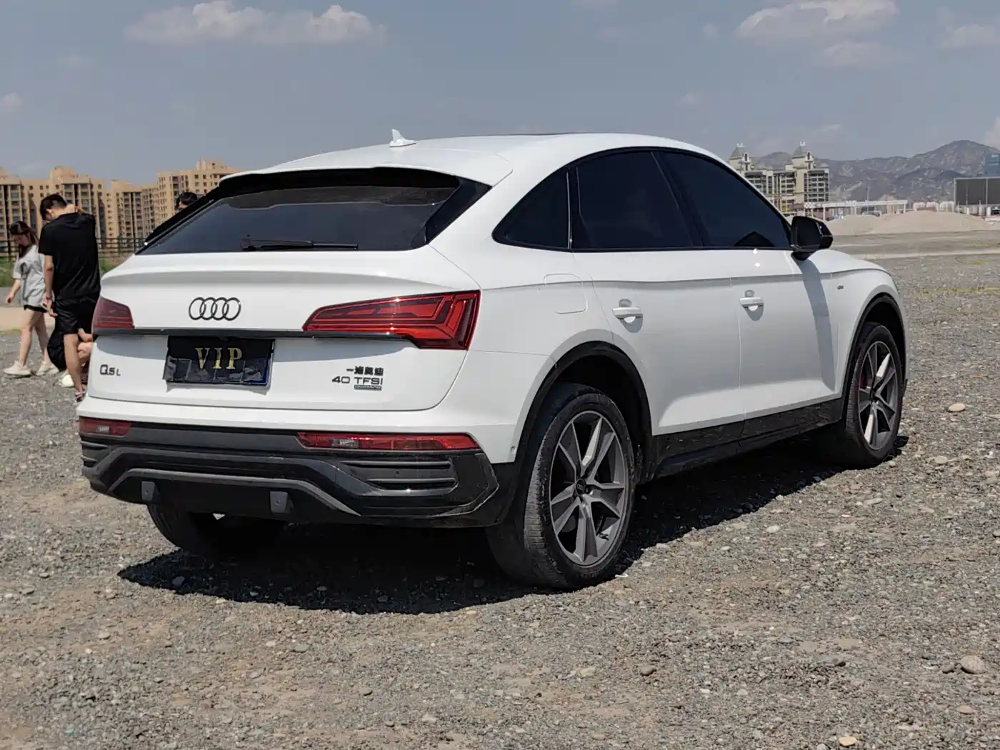 Audi Q5L Sportback 2023 2023 40 TFSI Luxury Style