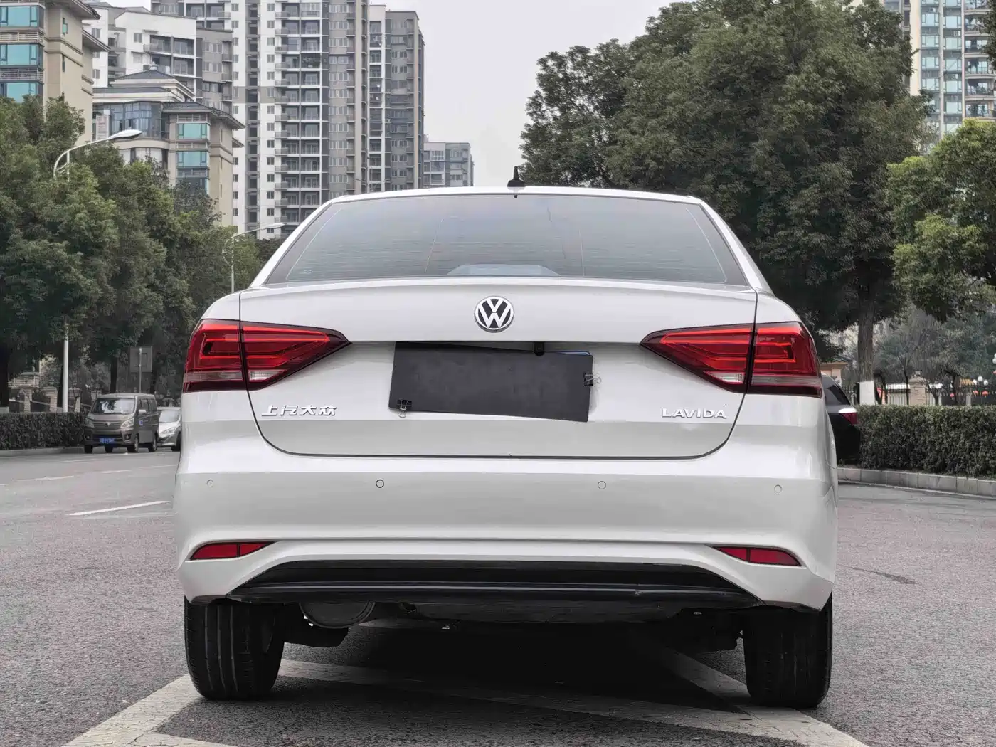Volkswagen Lavida 2019 Lavida Start 1.5L Auto Trend (China VI) фото 13