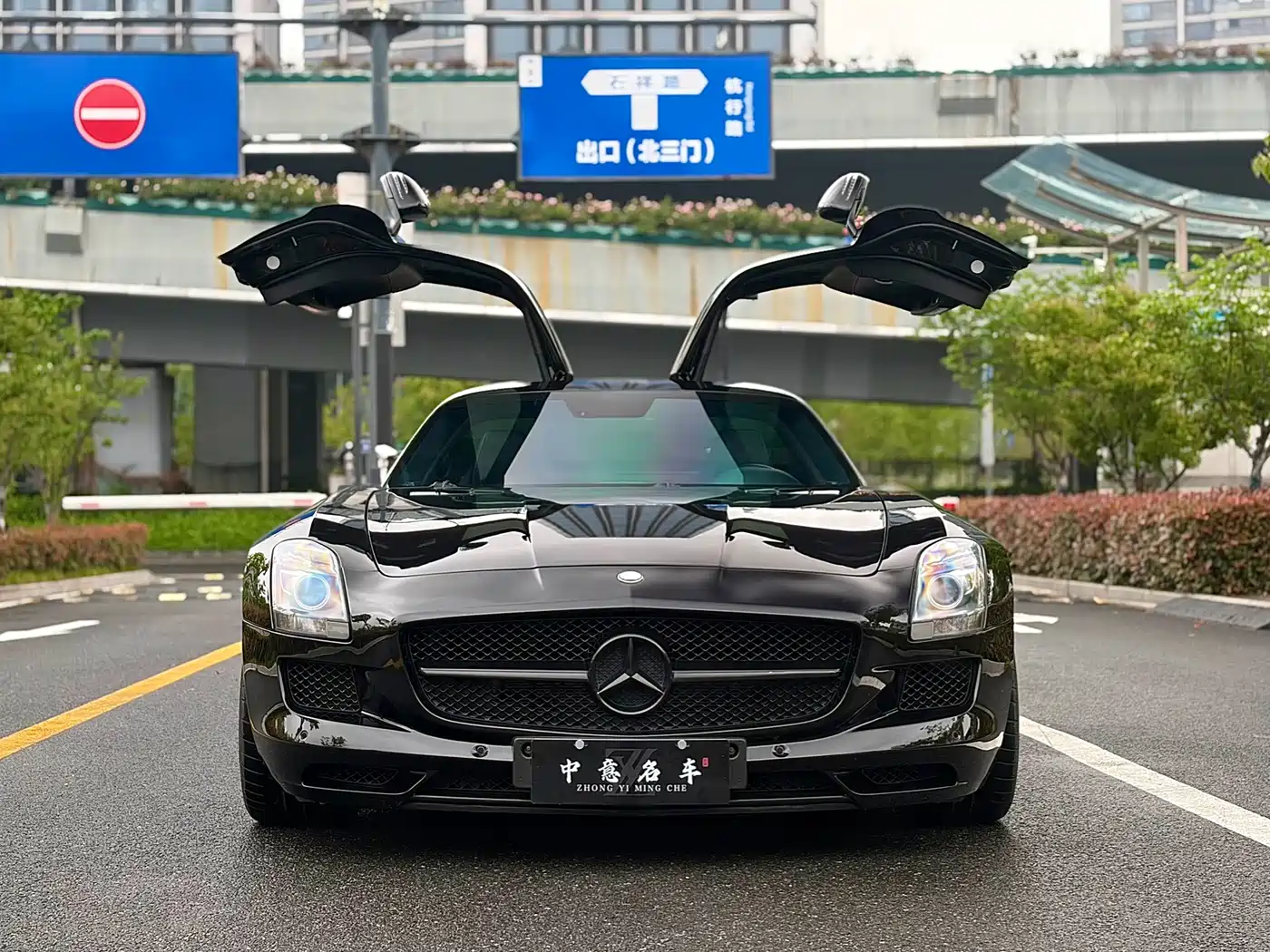 Mercedes-Benz SLS AMG 2015 2011 SLS AMG