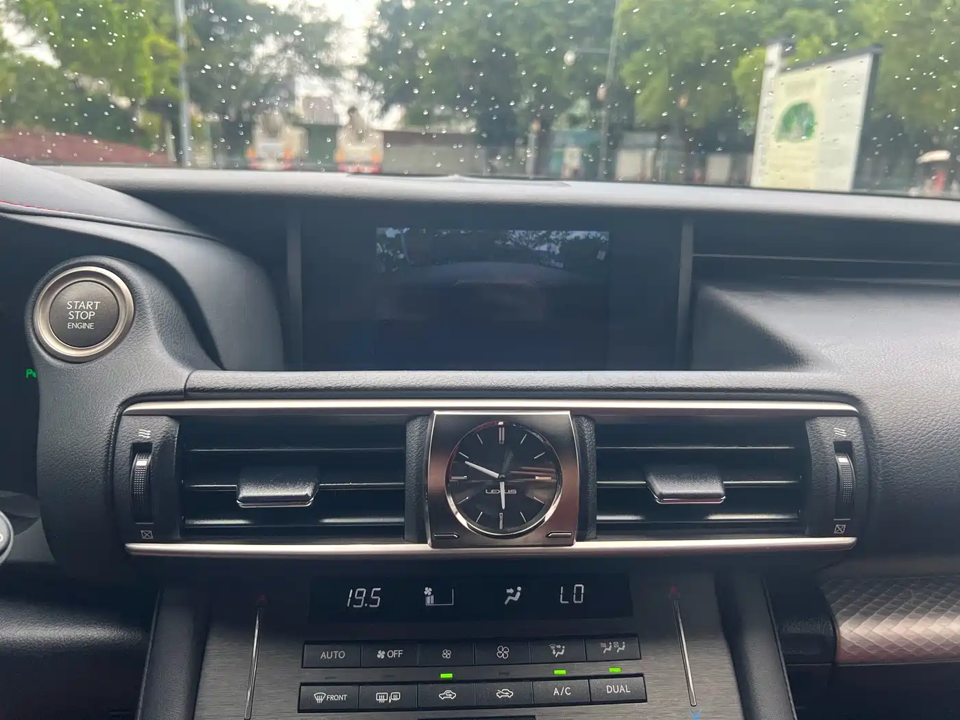 Lexus IS 2019 2017 300 F SPORT