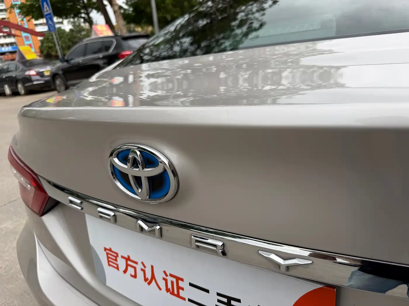 Toyota Camry 2018 Hybrid 2.5HG Luxury Edition фото 29