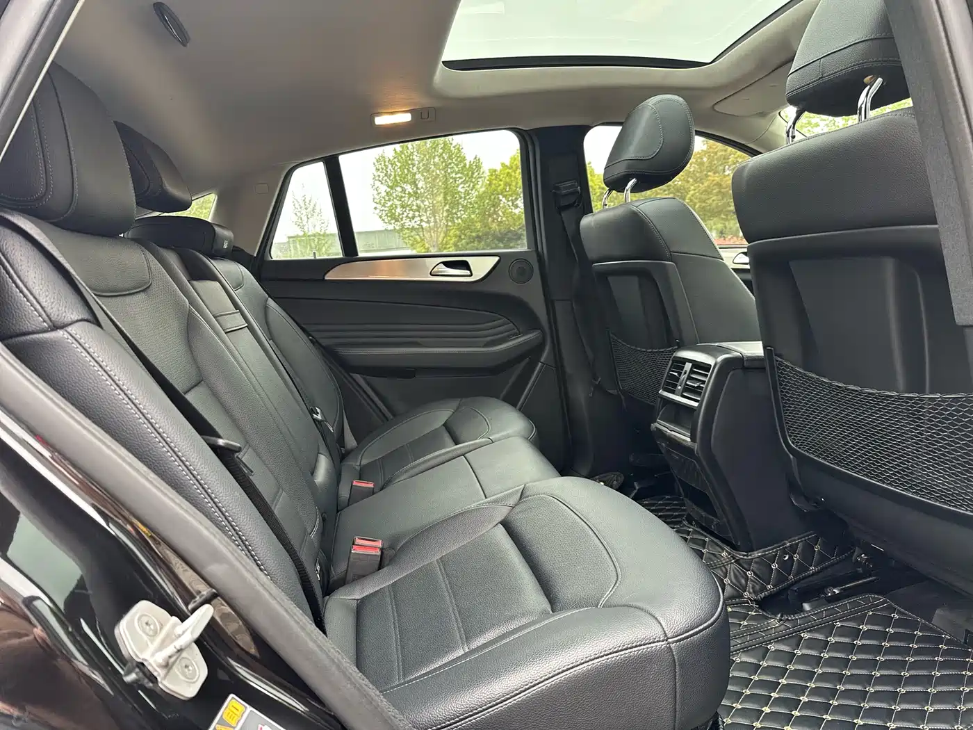 Mercedes-Benz GLE Coupe 2018 GLE 320 4MATIC Coupe SUV фото 11