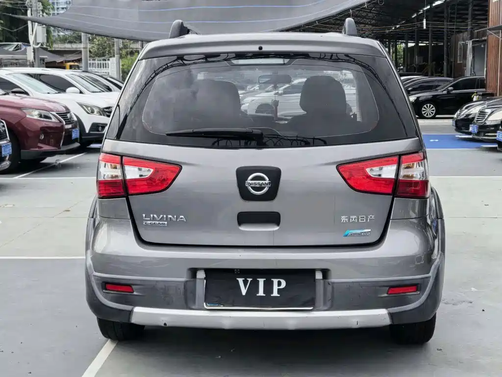 Nissan Livina 2014 2013 Sharp 1.6XL CVT Comfort