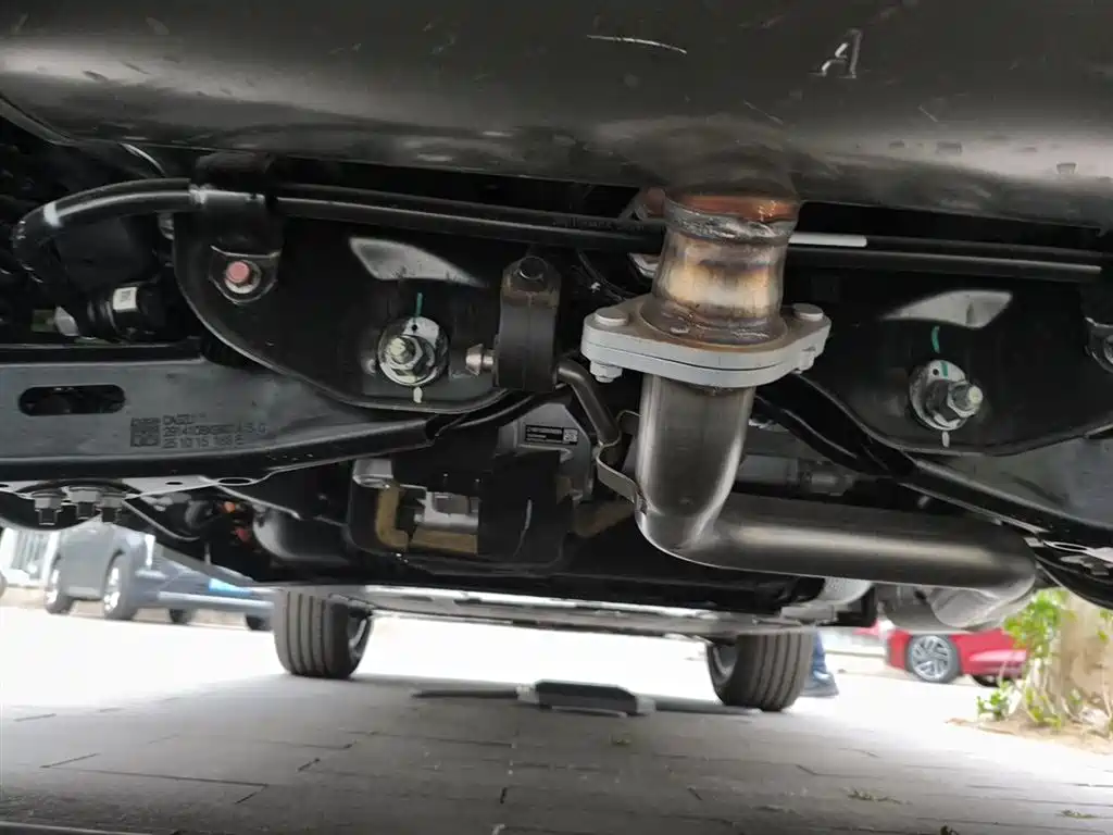 Haval Meng Long NEV 2026 Hi4 102 Premium фото 25
