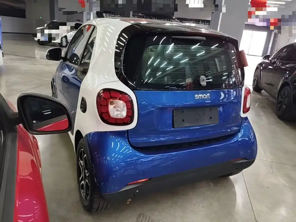 smart fortwo 2018 2017 Model 1.0L 52kW New Sound Special Edition China V