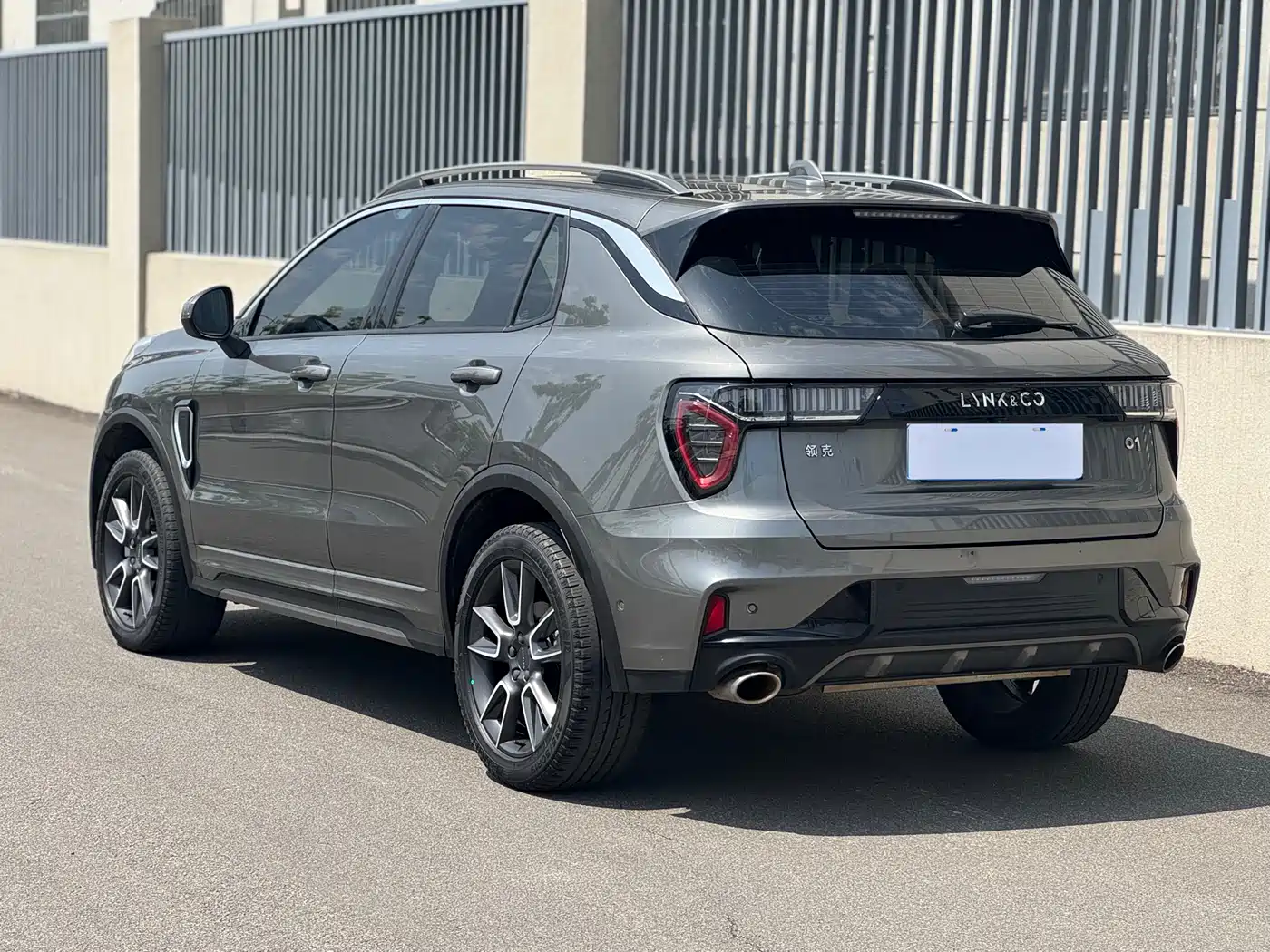 Lynk & Co 01 2021 2.0TD 2WD Pro фото 9