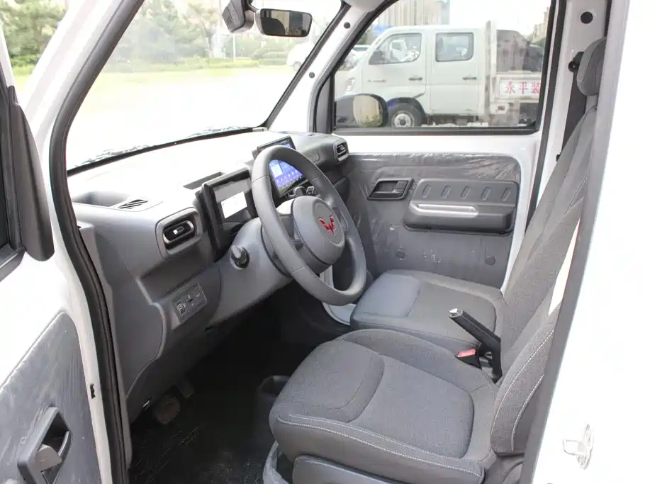 Wuling Motors Wuling Zhiguang NEV 2025 2025 Model Comfort