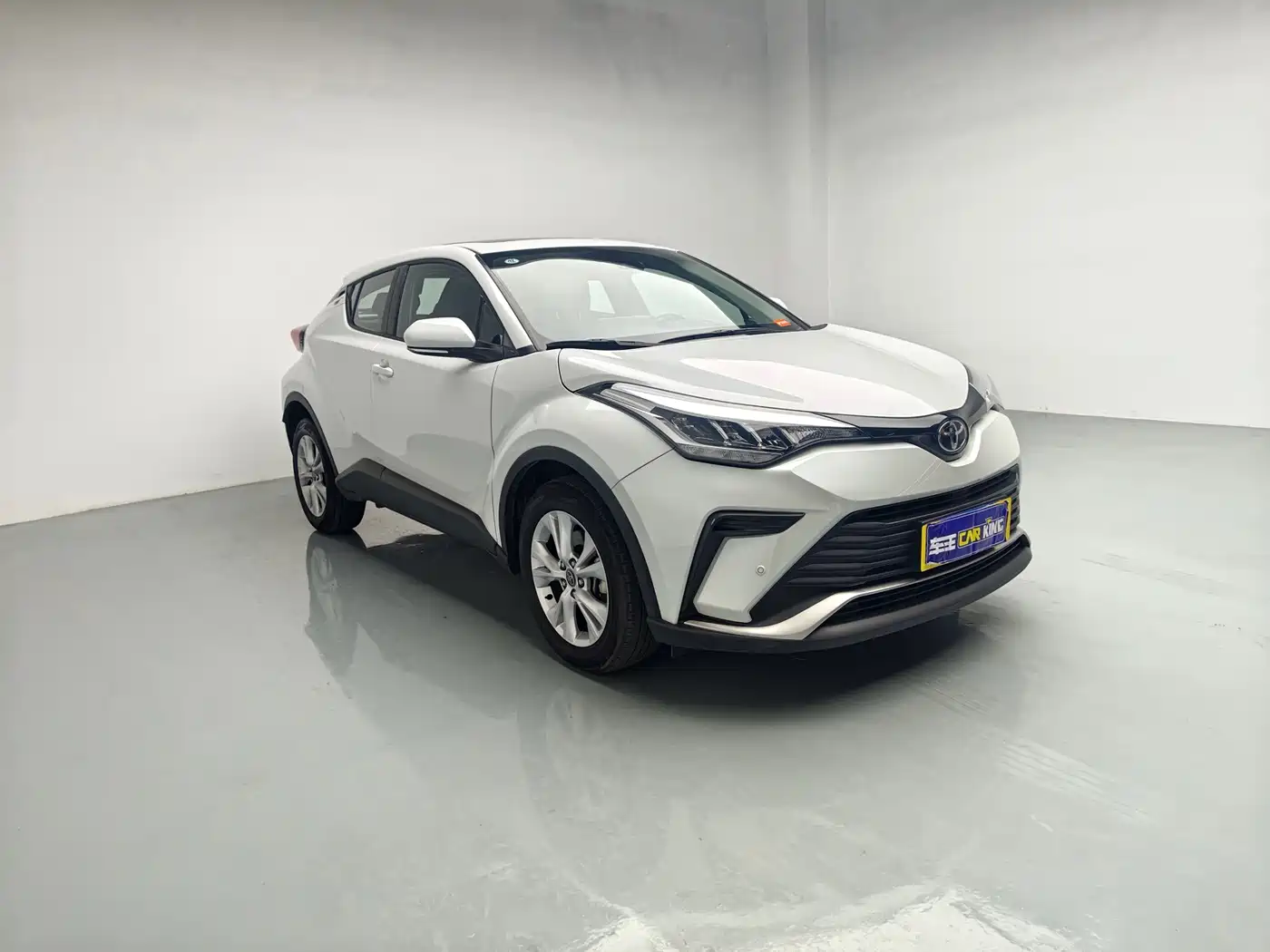 Toyota IZOA 2023 2023 2.0L Yi-CARE Edition