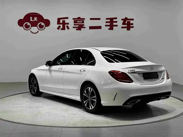 Mercedes-Benz C-Class 2018 C 200 Sport Edition — фото 3