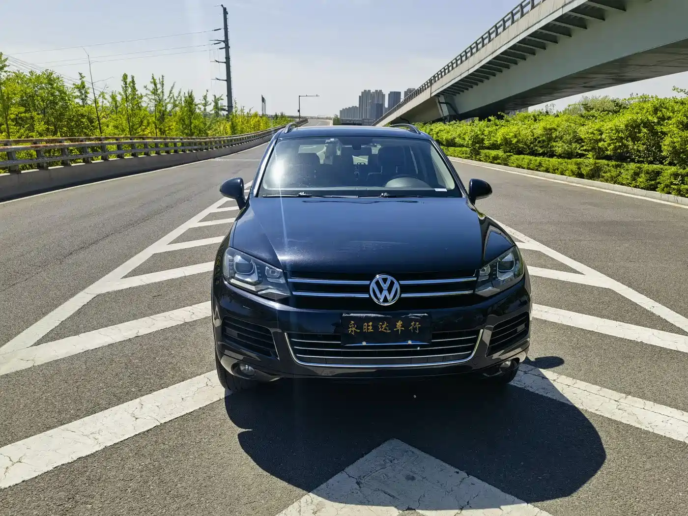 Volkswagen Touareg 2011 3.0TSI Comfort фото 2