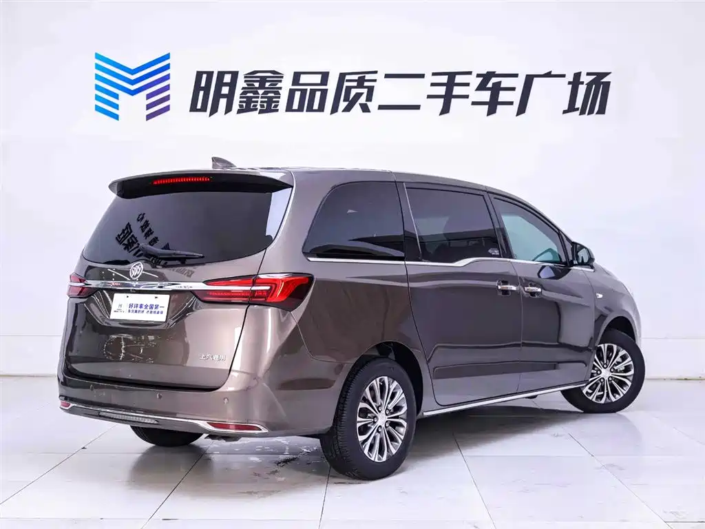 BUICK GL8