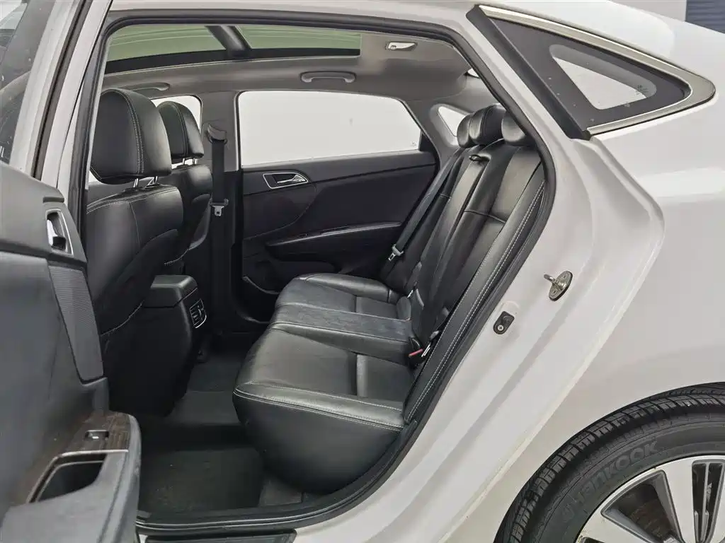 HYUNDAI NAME PICTURE