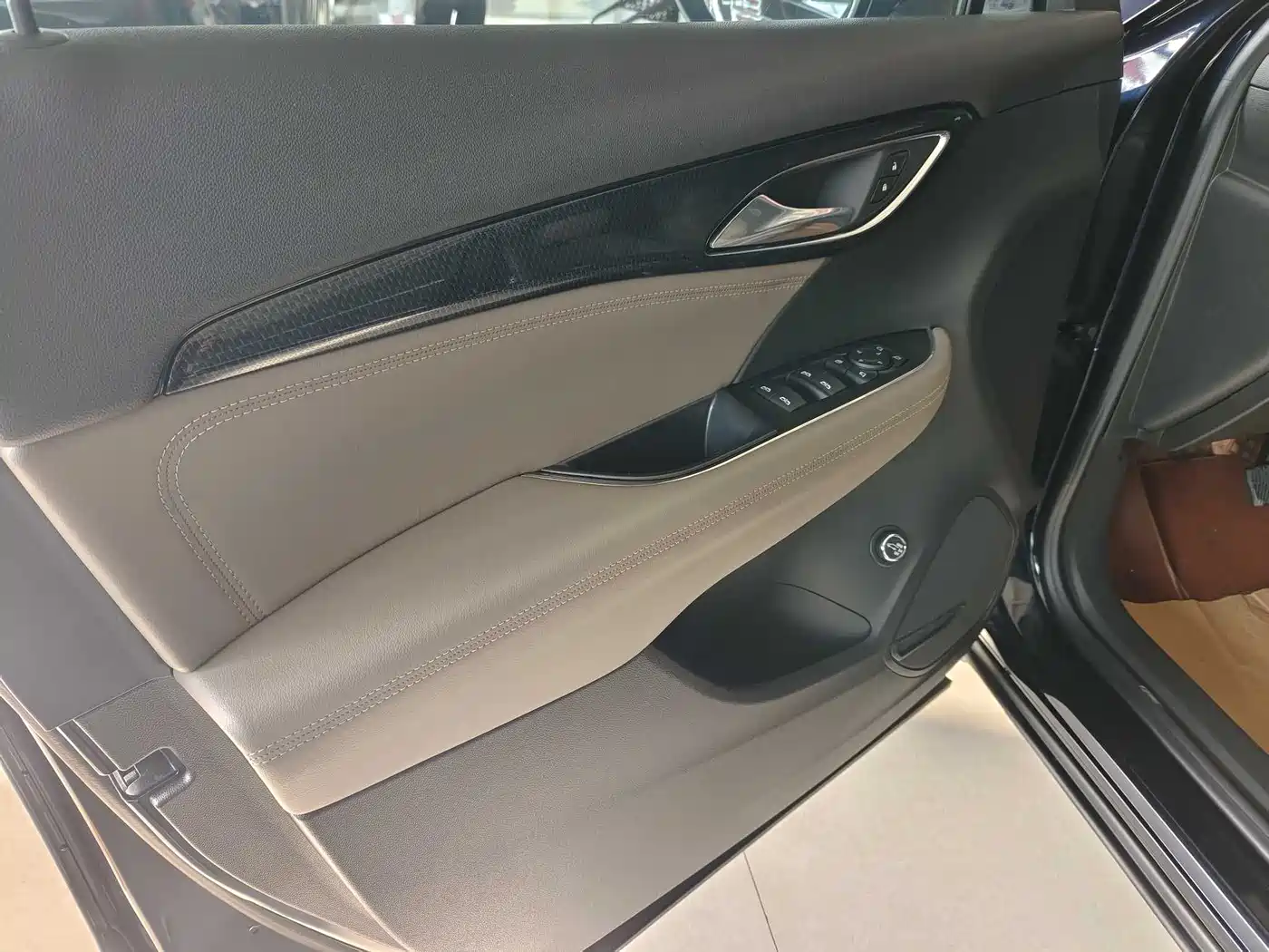 Buick Envision Plus 2021 Envision Plus 652T 5-seater Luxury фото 7