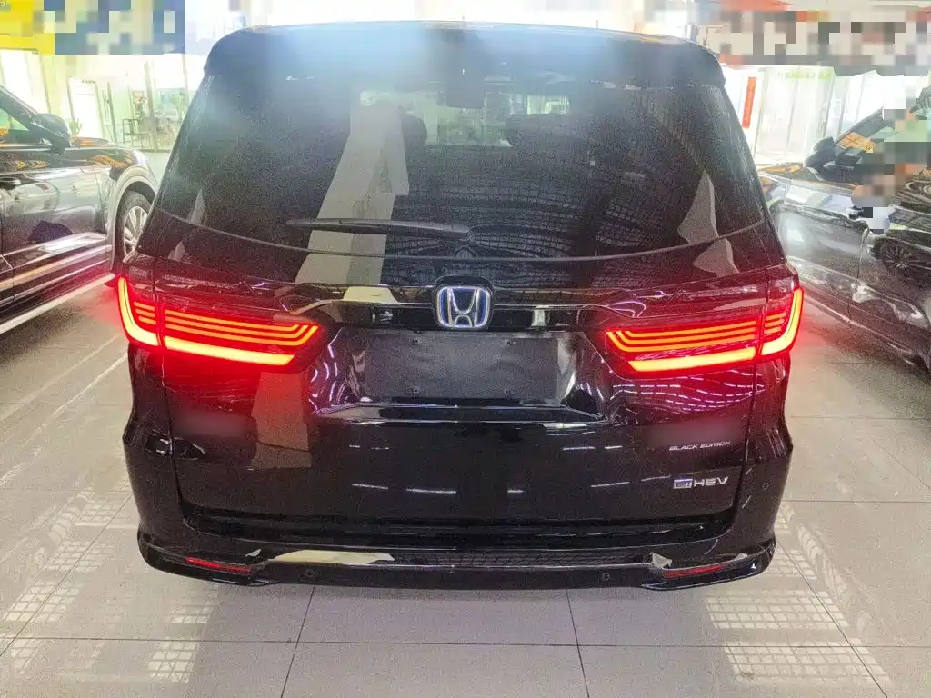 Honda Elysion 2024 2024 2.0L e:HEV Luxury Edition