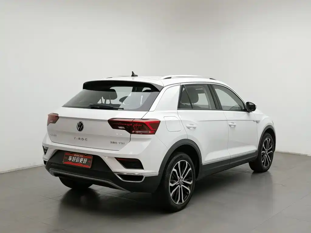 Volkswagen T-Roc, миниатюра 2