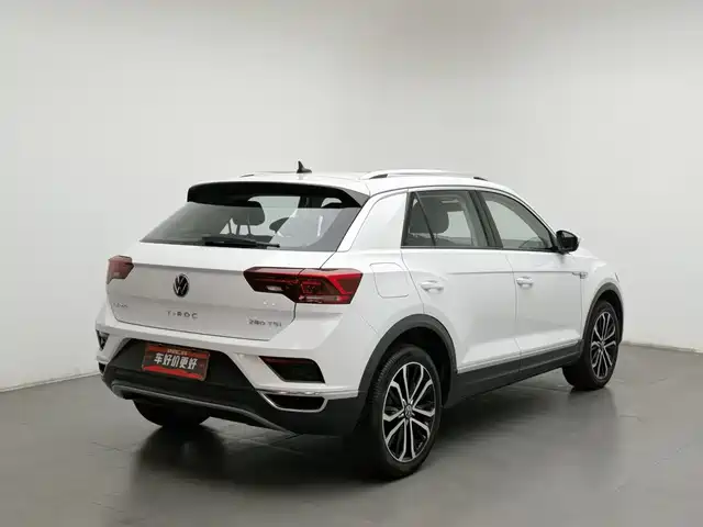 Volkswagen T-ROC 2021 280TSI DSG 2WD Comfort Connected — фото 2
