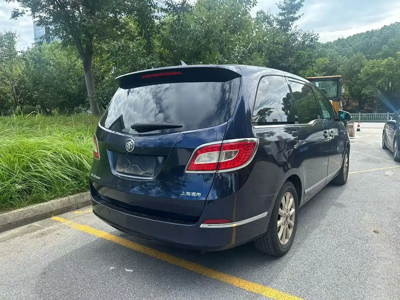 Buick GL8 2011 2011 3.0L GT Luxury Business Elegance Edition
