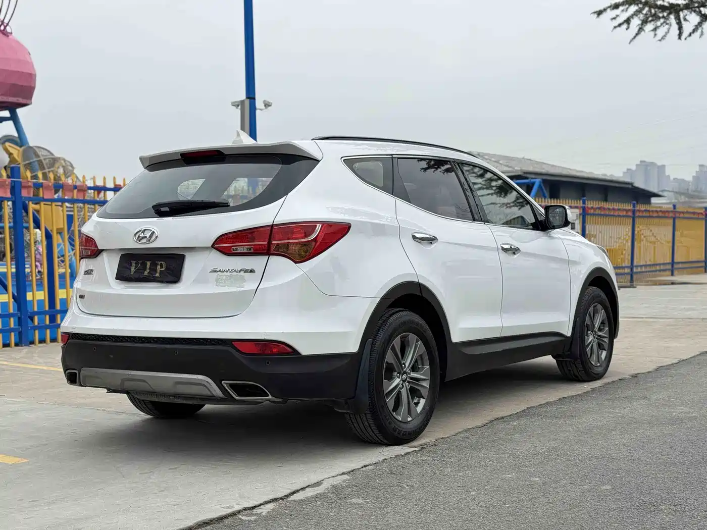 Hyundai Santa Fe 2015 2.0T Automatic 2WD Smart 5-Seater фото 16