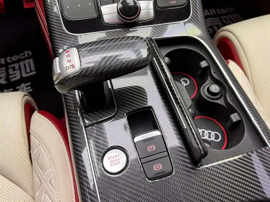 Audi A8 2011 A8L W12 6.3 FSI quattro фото 26