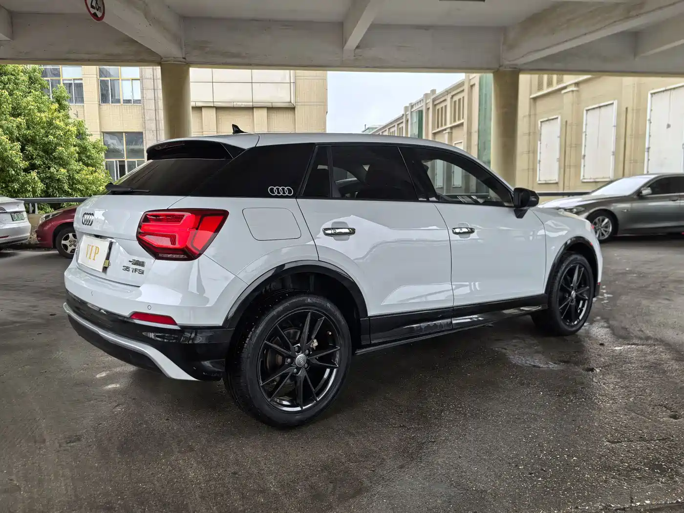 Audi Q2L 2019 2018 35 TFSI Launch Exclusive Edition China VI