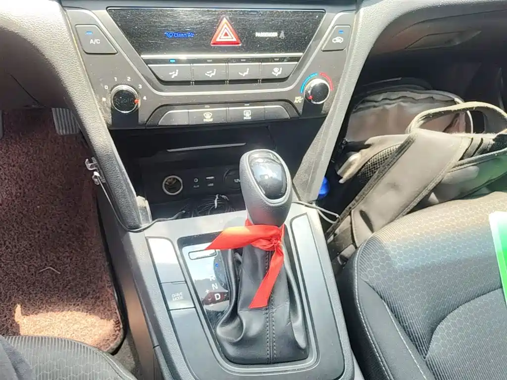 HYUNDAI LEAD